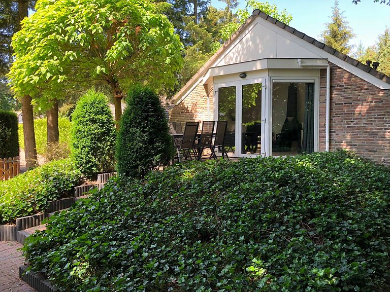  6p bungalow met sauna midden op de veluwe! - 1