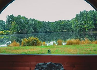 Romantic cottage by the water - 12