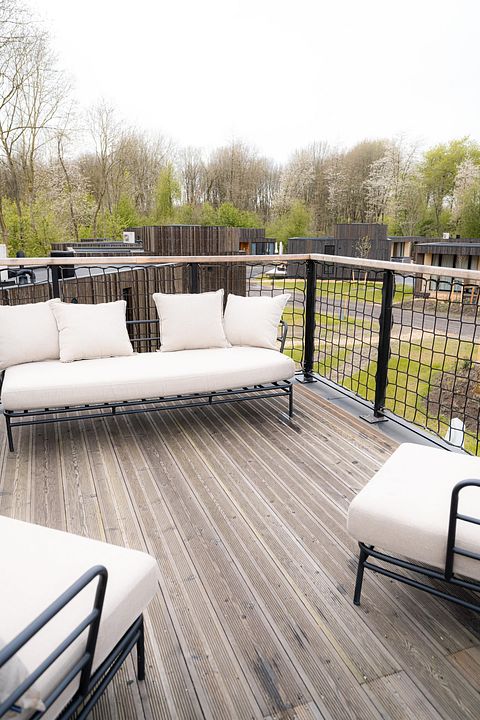 Tiny House met uniek dakterras en hottub - 2