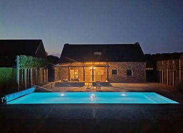 Spacious vacation villa with a private pool