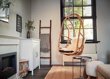 Modern vakantiehuisje met knusse open haard - 6