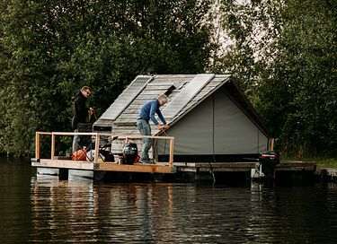 Slapen op een vlot op de Loosdrechtse plassen - 42