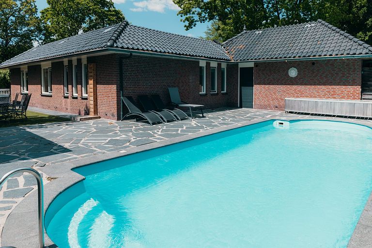 Maison de vacances avec jacuzzi et piscine privée - 1