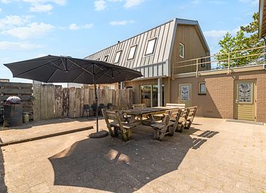 Hübsches Familienhaus mit Alkovenbett und Bällebad - 54