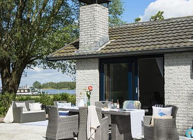 Bungalow aan de Loosdrechtse Plassen