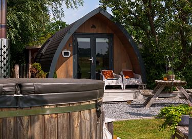 Romantische b&b in tinyhouse met hottub - 2
