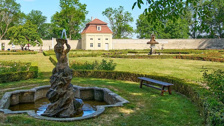 Stay in historical building from 1710 - 1
