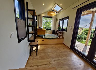 Tiny house on the water near Leeuwarden - 8