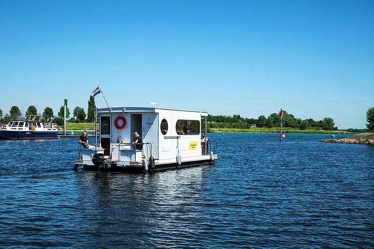 Urlaub auf Ihrem eigenen Hausboot genießen - 1