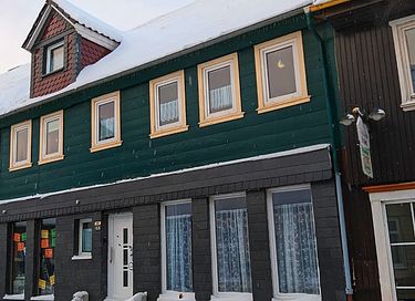 Group house with an entertainment room and a sauna - 45