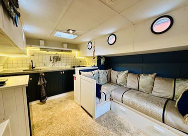 Sleeping on an IJsselmeer cutter in Den Bosch - 19