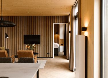 Luxuriöse Lodge für 4 Personen mit 2 Badezimmern und Spa - 7