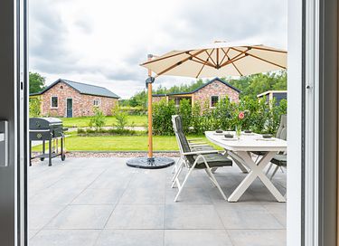 Modern vakantiehuis met hottub in Drenthe - 23