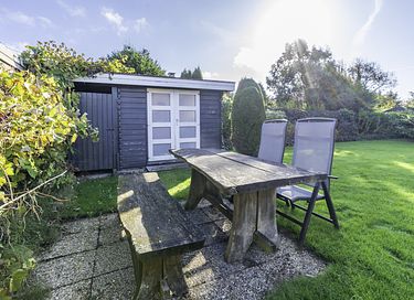 Moderne bungalow med indhegnet have - 14