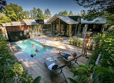 Luxury lodge with (heated) private pool - 2