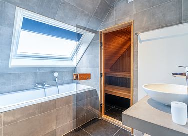 Luxury and relaxation for 6 people on Texel - 2
