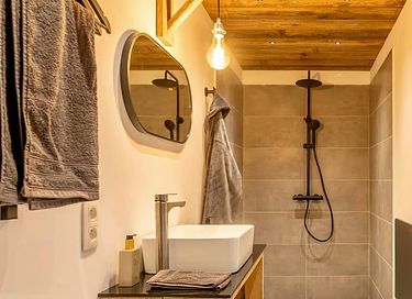 Tiny House mit Jacuzzi in den Ardennen - 12