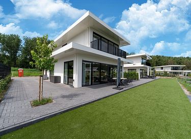 Geräumige Villa (8p) mit privatem Wellness