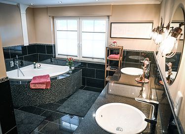 Appartement met luxe bad dichtbij bos - 21