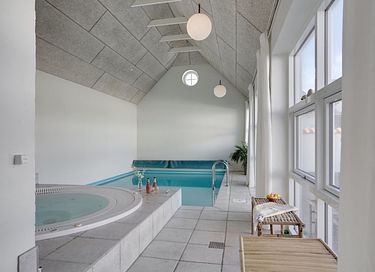 Casa vacanze con piscina coperta vicino al mare - 2