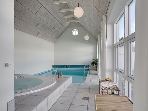 Casa vacanze con piscina coperta vicino al mare - 2