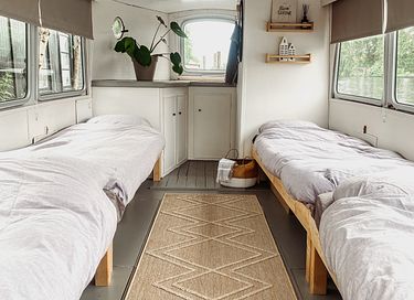 Uniek privé-eiland met tiny house & salonboot - 23