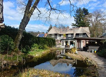 Bosvilla met jacuzzi en unieke zwemvijver - 1