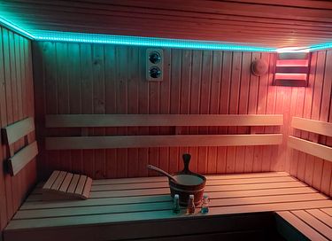 Wellnessbungalow met jacuzzi en 2 sauna's - 15