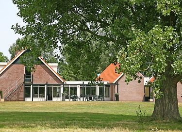Grande maison familiale (26p) à Twente