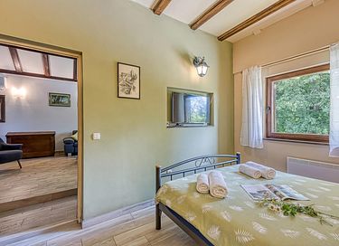 Waterfront villa with pool, sauna and jacuzzi - 16