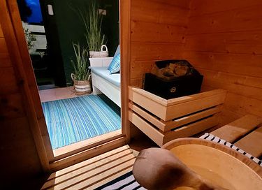 Vakantiehuisje met sauna en jacuzzi - 23