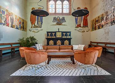 Logement de groupe unique (12p) dans une église - 11