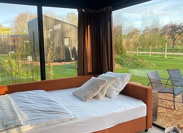 Une tiny house chaleureuse dans un cadre magnifique - 11