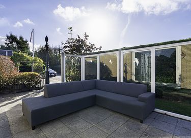 Moderne bungalow med indhegnet have - 16