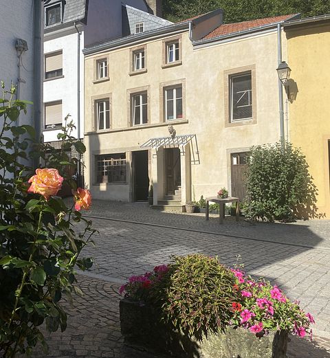 Vakantiehuis aan de voet van een kasteel - 2