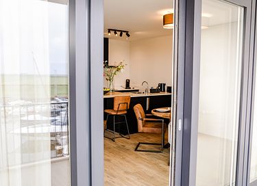 Apartment with heated balcony on the harbor - 6
