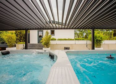 Luxe Wellnessvilla met Jacuzzi en Sauna - 25