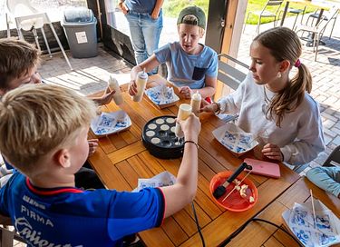 Glamping at Dairy Cattle & Calves Farm - 14
