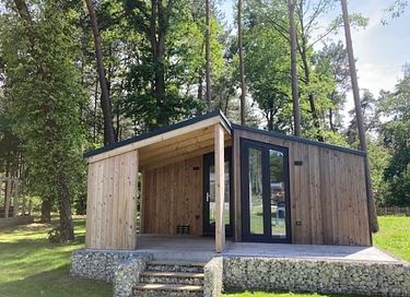 Modern holiday home in a wooded area - 2