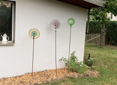 Zirkuswagen inmitten der Natur - 25