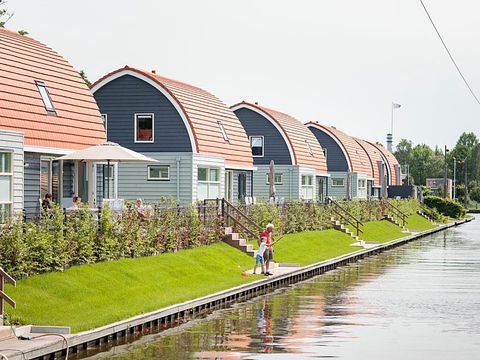 Luxuriöser 10-Personen-Bungalow mit Sauna - 3