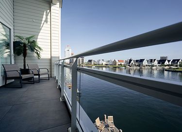 Enjoy the waterfront in luxury apartment (5p) - 27