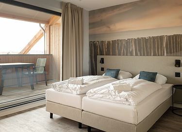 Double hotel room with balcony and view - 3