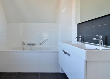 Vakantiehuis met wellness aan het water - 15