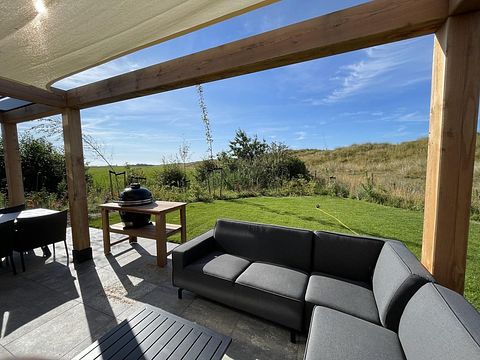 Spacious villa with sauna and hot tub on Texel - 5