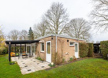 Vacation home near a large lake in Zeeland - 23