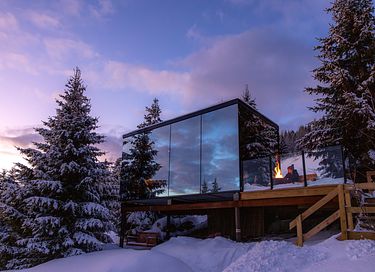 Einzigartiges Spiegelhaus mit Whirlpool in Norwegen - 6