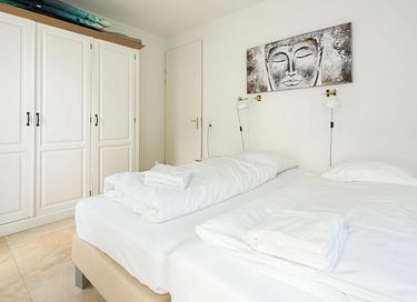 Apartment with garden and sea view - 10