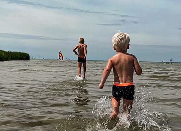 Vakantiehuis (8p) aan het water met wellness - 24