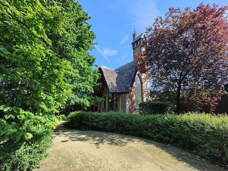 Unique chapel on castle estate near Antwerp - 1